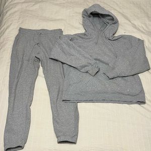 TNA Cozy Fleece Sweat Set